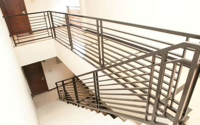 RedDoorz near Maranatha University 3