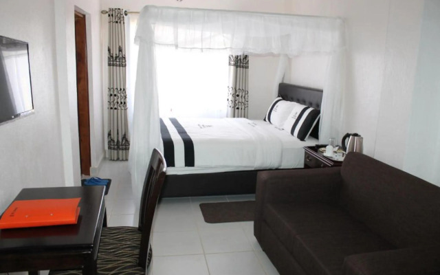 Chambai Safari Hotel