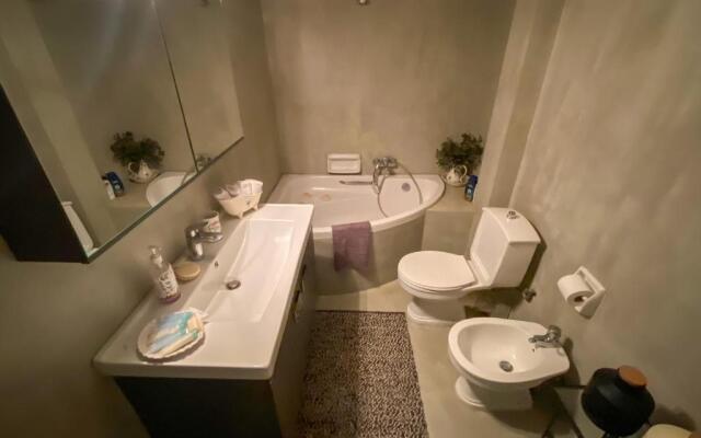 Lovely Luxurious Modern Apartment in Thessaloniki