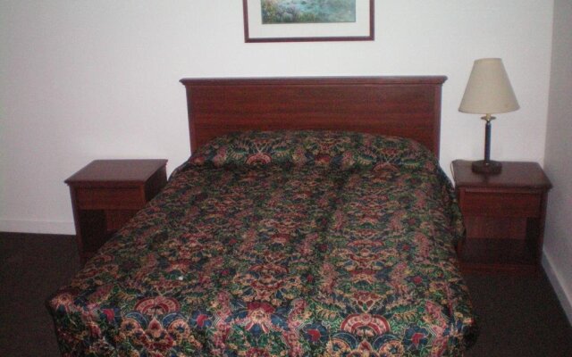 Chalet Motel