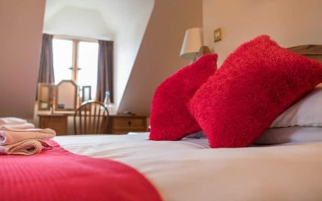 George Inn & Millingbrook Lodge