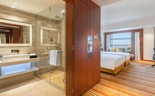Novotel Zhengzhou Convention Centre