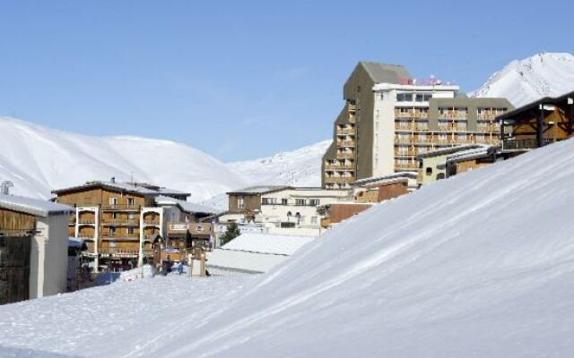 Mercure Les Deux-Alpes 1800 3M