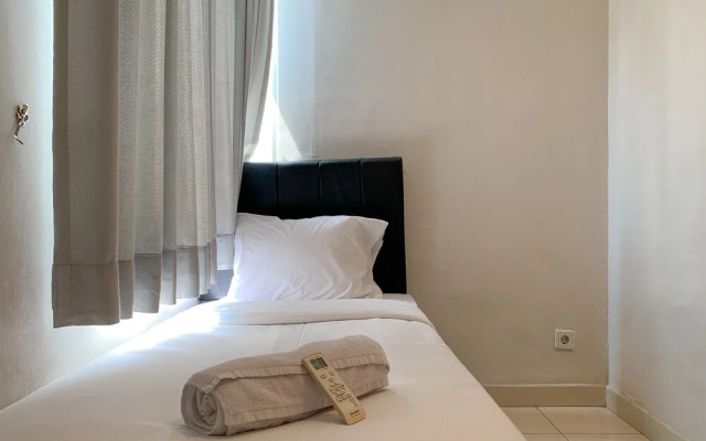 Warm And Cozy 2Br At Cinere Bellevue Suites Apartment