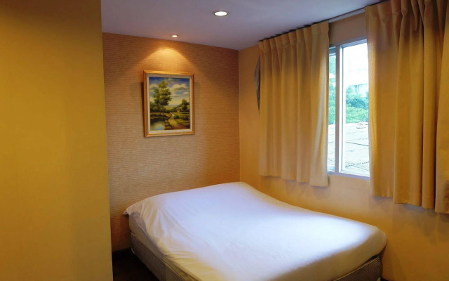 Take a Rest Hotel (Sukhumvit)