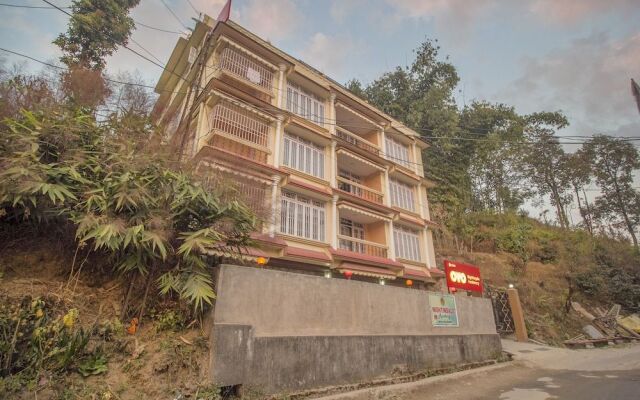 OYO 23591 Nightingale Residency