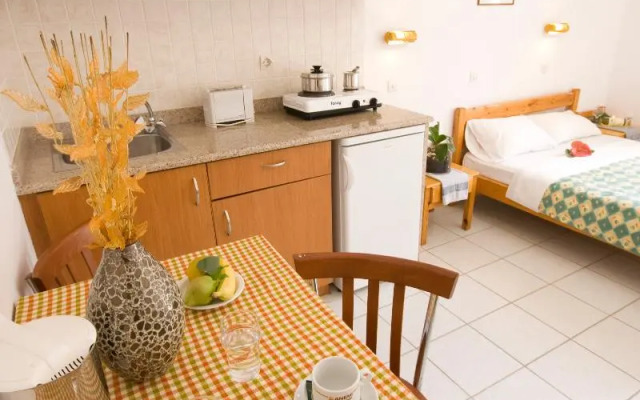Anemi Hotel
