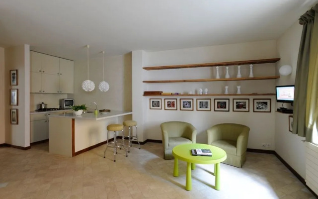 ORADIMORA di Leonardo Conte