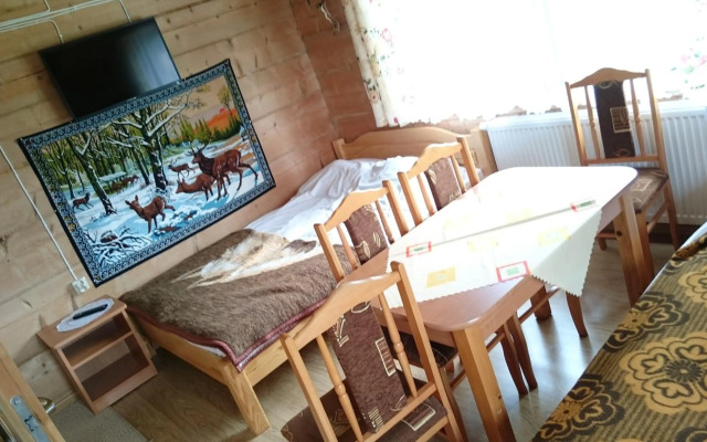 Pokoje Gościnne Pod Grapą