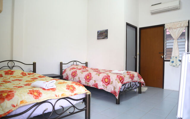 Palm House white building