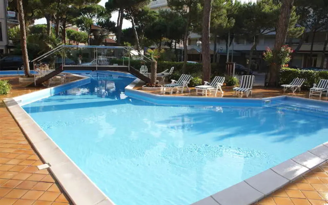 Corona Milano Marittima Hotel