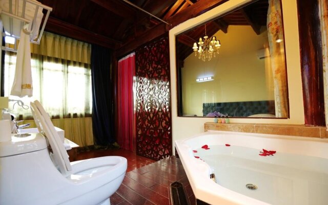 Lijiang Vientiane Lancuo Mosuo Inn
