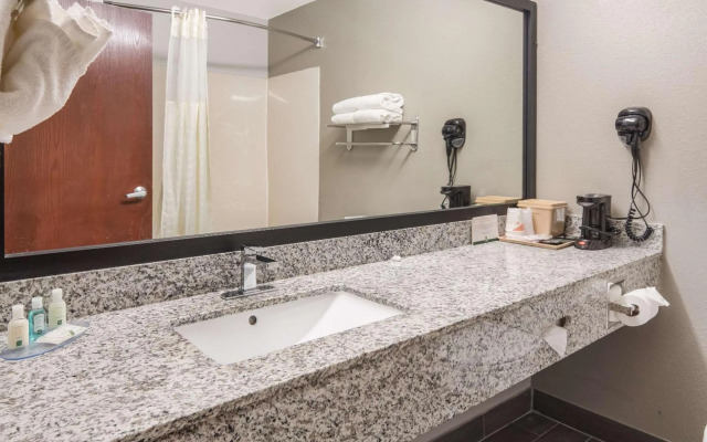 Comfort Inn South Chesterfield - Colonial Heights