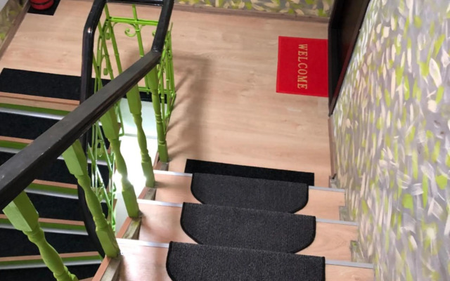 Serban Home Arenele Romane Marius Nasta