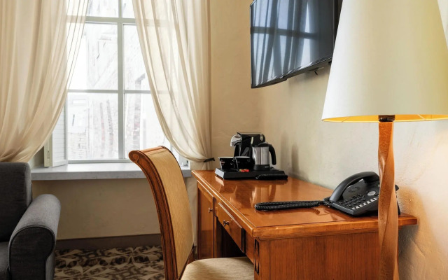 Savoy Boutique Hotel by TallinnHotels