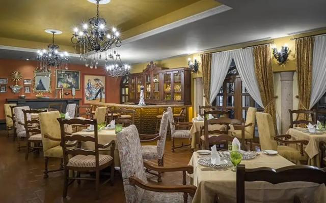 Enchanting Specious 2BR With Terrace - Cabo