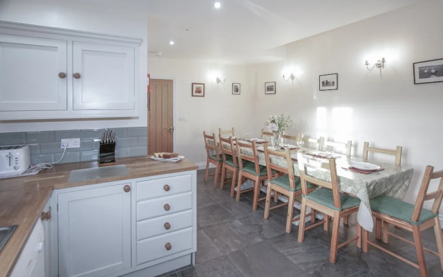 The Chaffhouse - 4 Bedroom - Llangennith