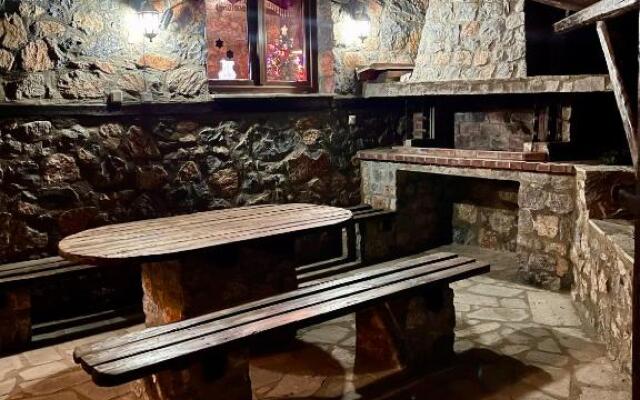 Chalet Luxury Villa By Makhome