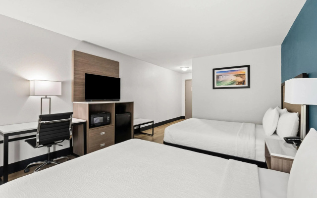 Baymont by Wyndham Batavia - Darien Lake