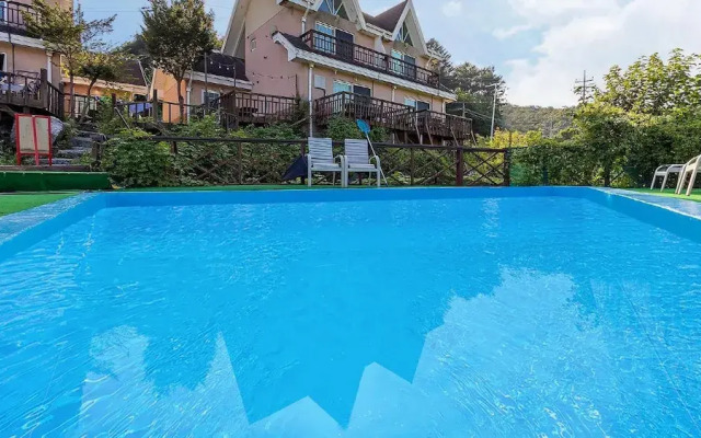 Gapyeong Dochi Vill Pension