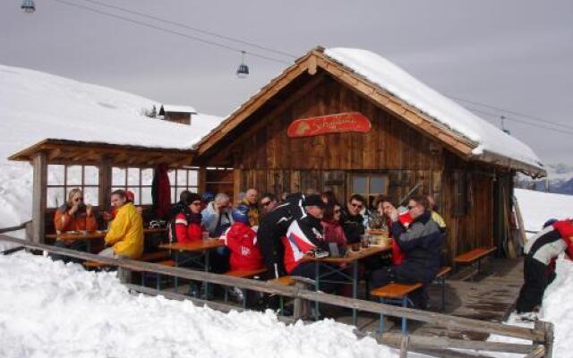 Landhotel Tharerwirt