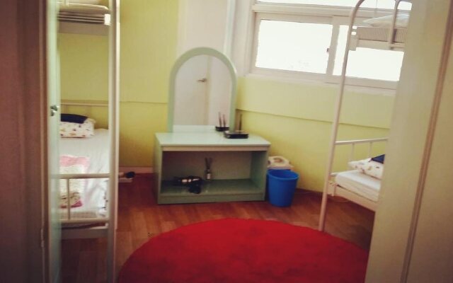 OG GUESTHOUSE - Hostel