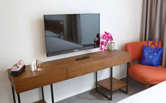 Ara Residences
