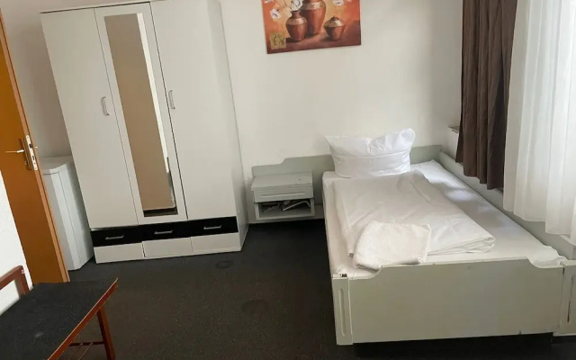 Hotel RI