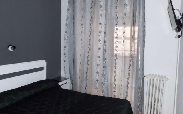 Hostal Lima