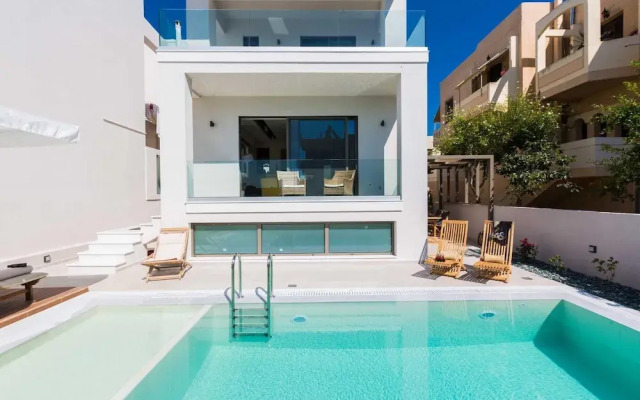 Villa Amelia I Free Mini van Private Pool