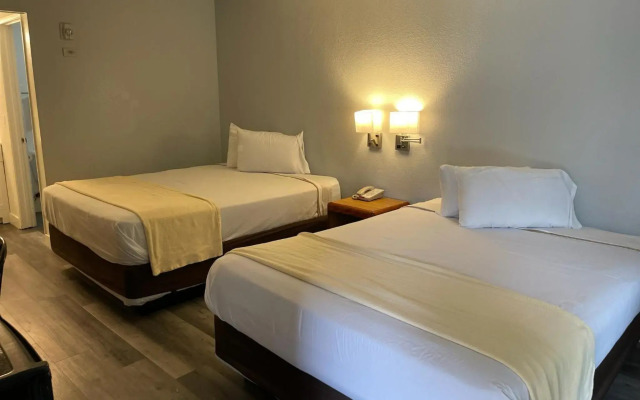 Premier Inns Thousand Oaks