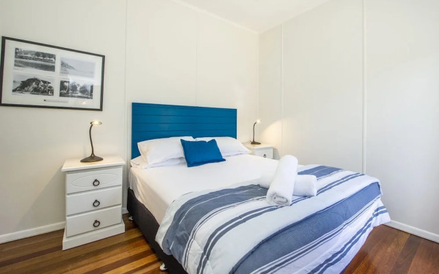 Kooyong Apartment 2