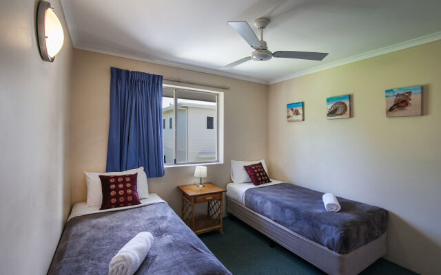 Pelican Beach Resort