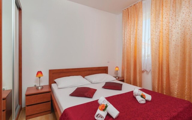 Stunning Apartment in Supetar With 2 Bedrooms and Wifi