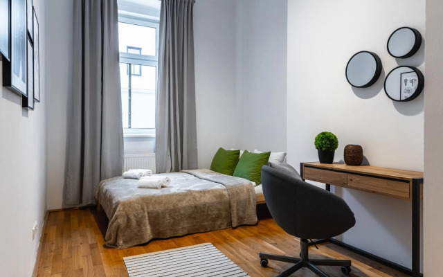 Precious apartment in calm district area