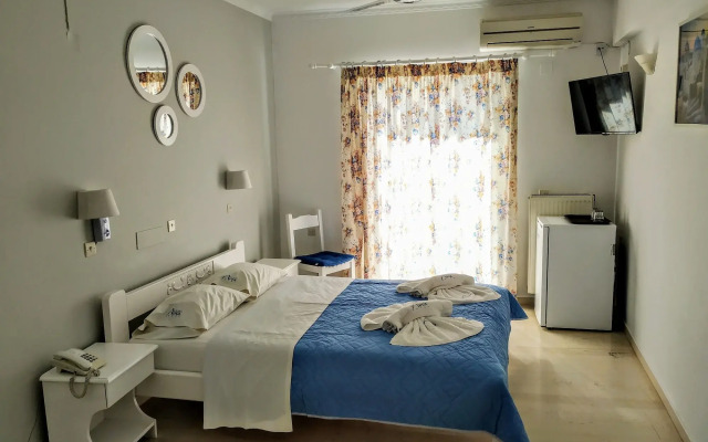 Avra Beach Hotel