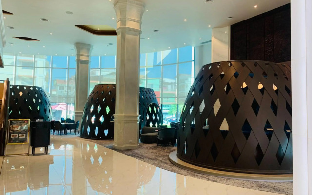 Lao Plaza Hotel