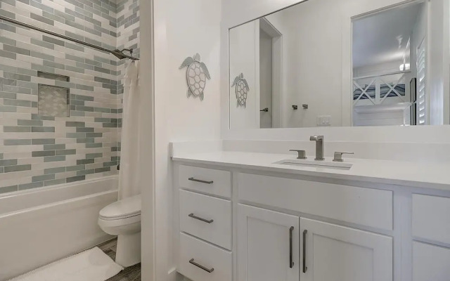 The Great White 306 DAR