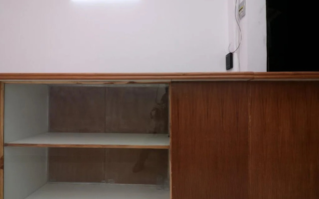 Oyo 27741 Incredible Palace