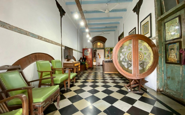 Hostel Vasantashram CST Mumbai