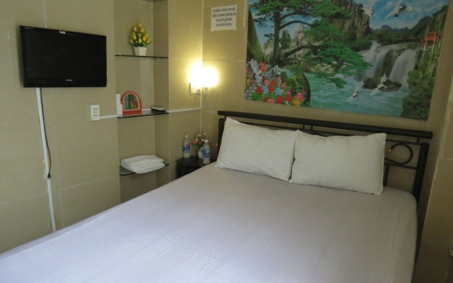 Color Hostel – Guest Rooms – Ho Chi Minh City