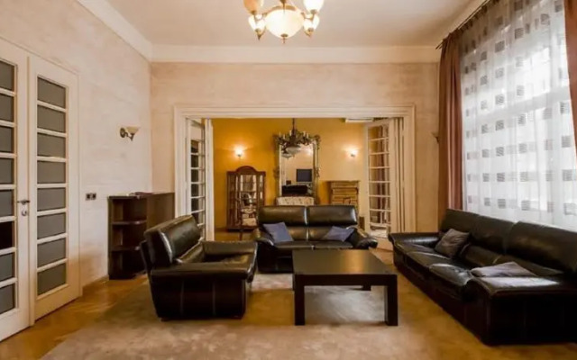 B&B Hedonist Central Suites