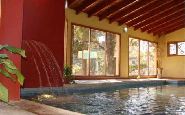 L'Hirondelle - Adults Only