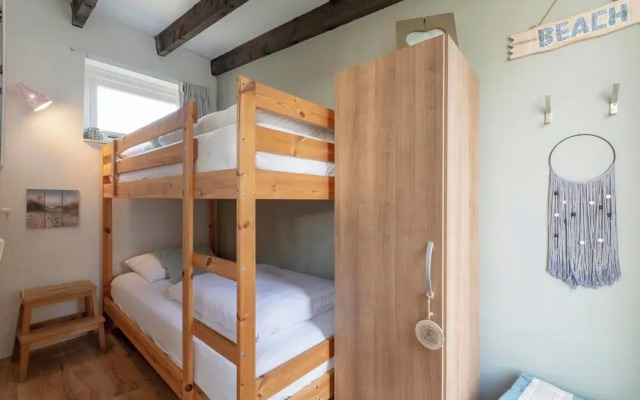 Bungalow Sint Maartenszee Near the Beach