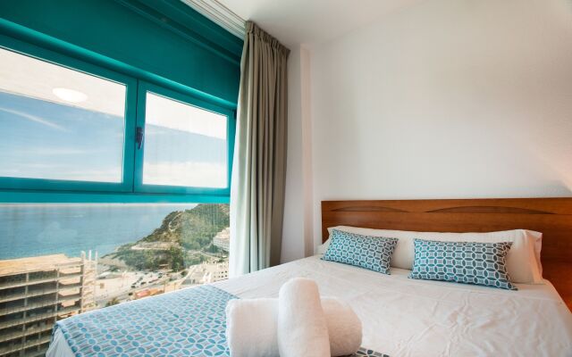 Magic Atrium Beach