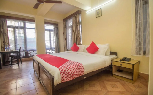 Gompus By OYO Rooms