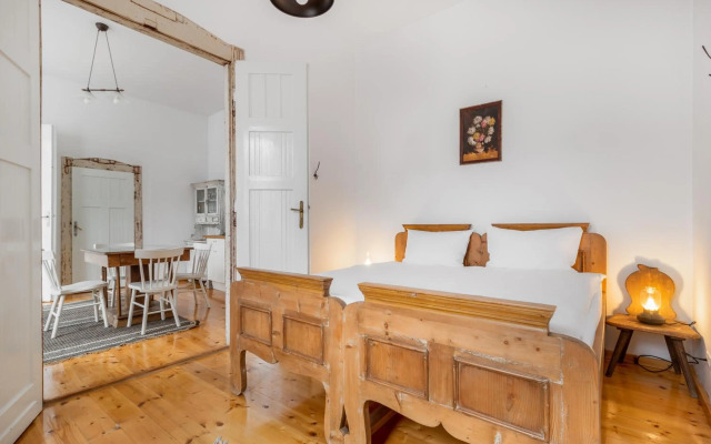 Amazing Rustic Apartment