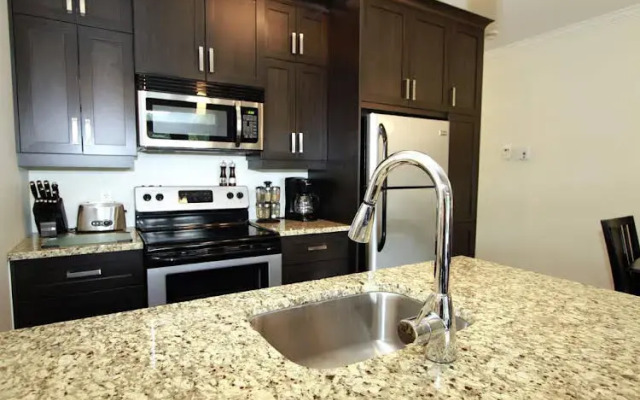 Le Champlain Condo 102