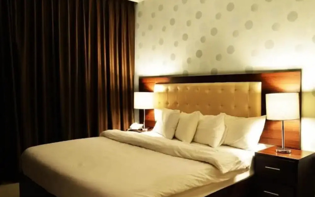 lancaster hotel apartments-Gardens