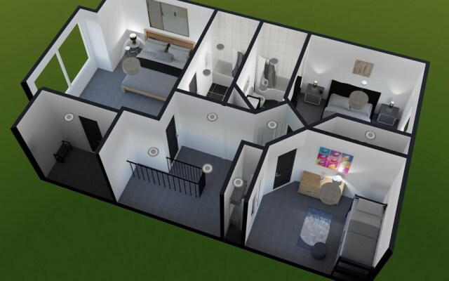 The Bear Cave-brand New W/amazing Views & Hot Tub